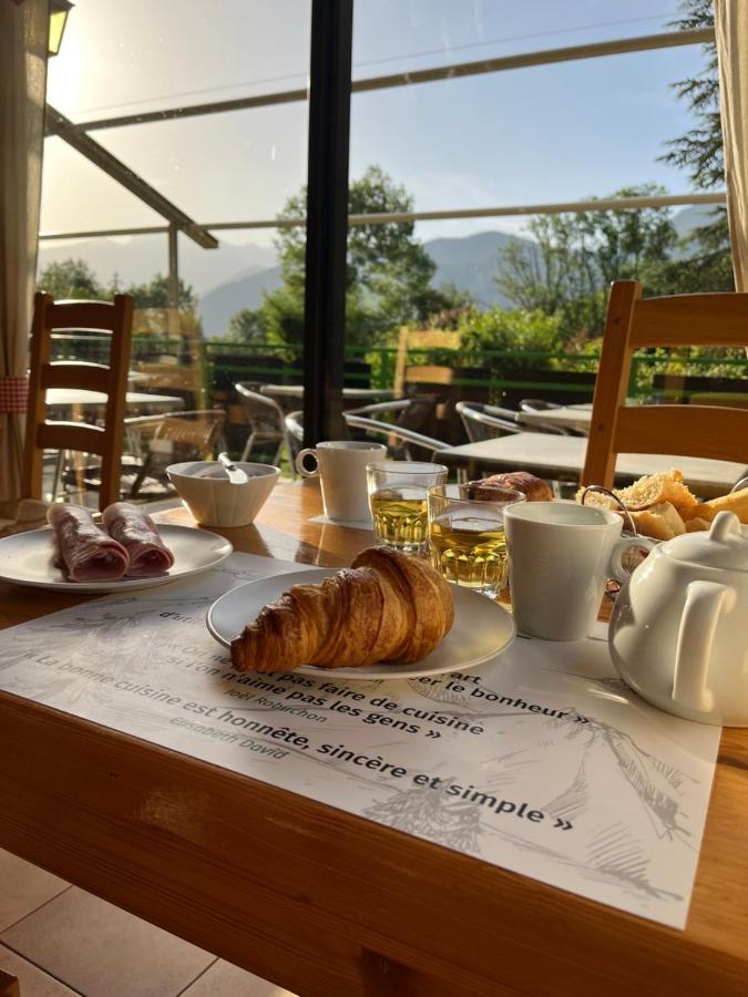 Logis Le Chalet Saint-Maurice-en-Trièves エクステリア 写真