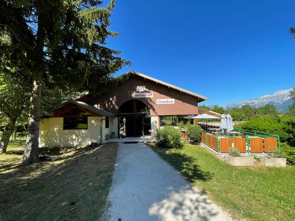 Logis Le Chalet Saint-Maurice-en-Trièves エクステリア 写真