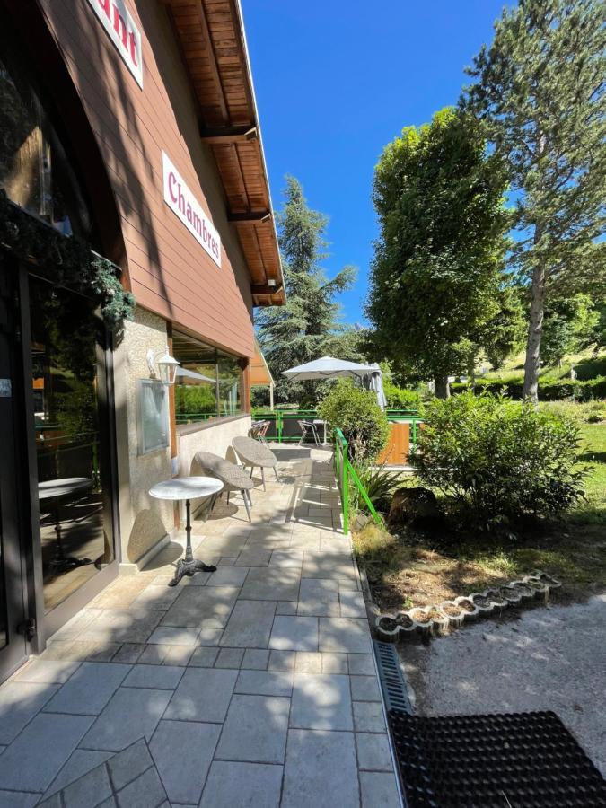 Logis Le Chalet Saint-Maurice-en-Trièves エクステリア 写真