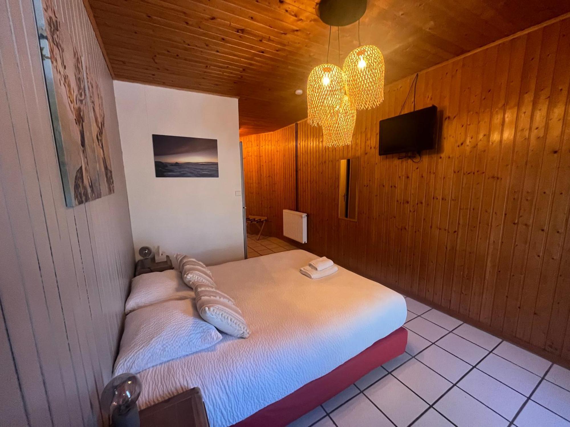 Logis Le Chalet Saint-Maurice-en-Trièves エクステリア 写真
